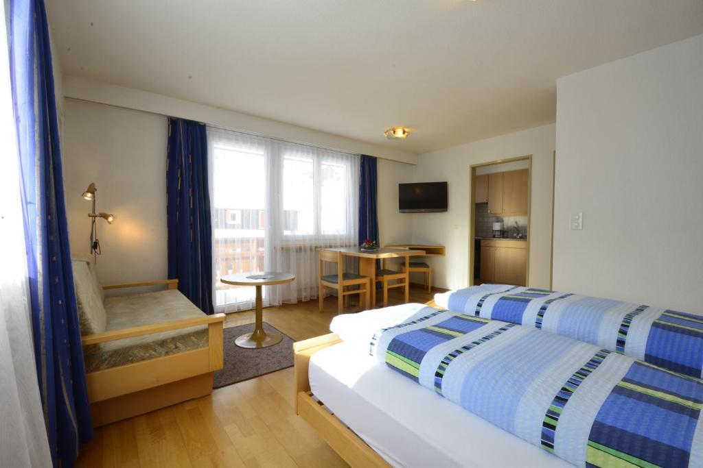 Haus Orion Apartment Saas-Fee Ruang foto